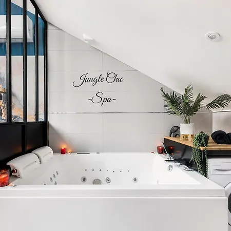 شقة Jungle Chic