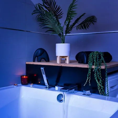 Jungle Chic *